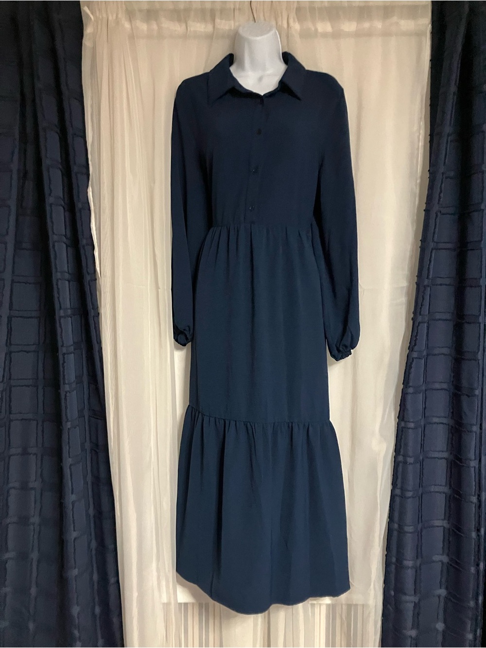 Rachel Zoe Deep Navy Long-Sleeve Tiered Maxi Dress